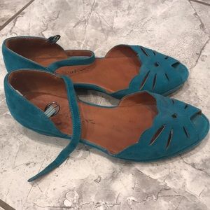 Gentle Souls by Kenneth Cole, sandal. Size 7